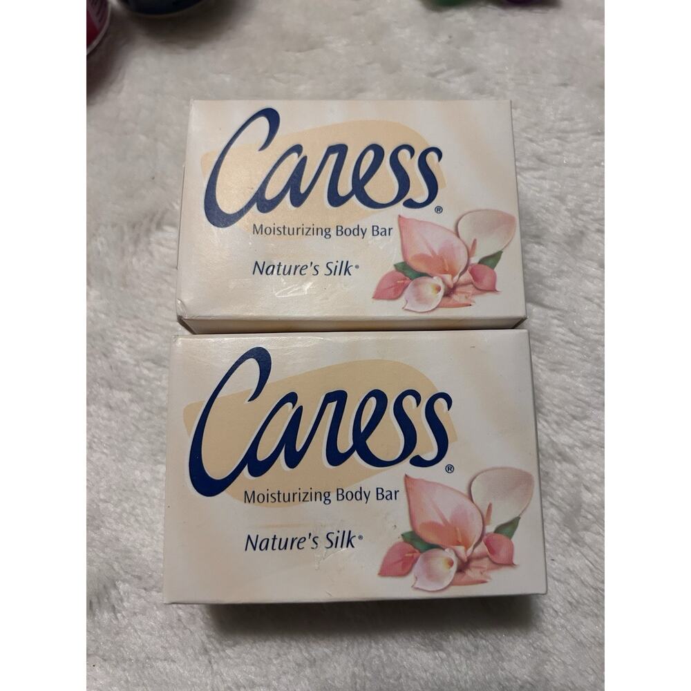 (2) Vintage 2001 Caress 4.75 Natures Silk Moisturizing Soap Bars